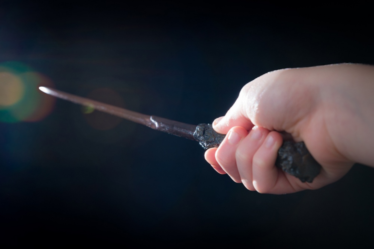 Rostov resident suffers fracture and burn from magic wand from marketplace
