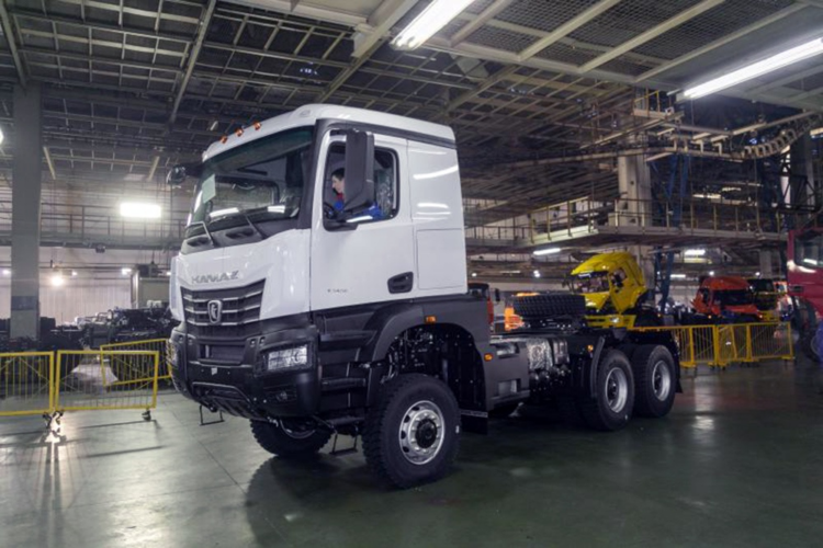 KAMAZ has launched production of a tractor, which it first showed several years ago