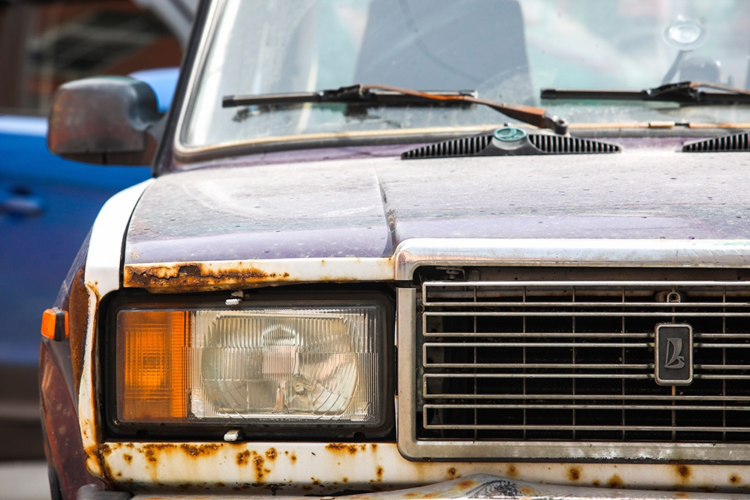 The car market is threatened by further aging: the average age has reached 15.5 years